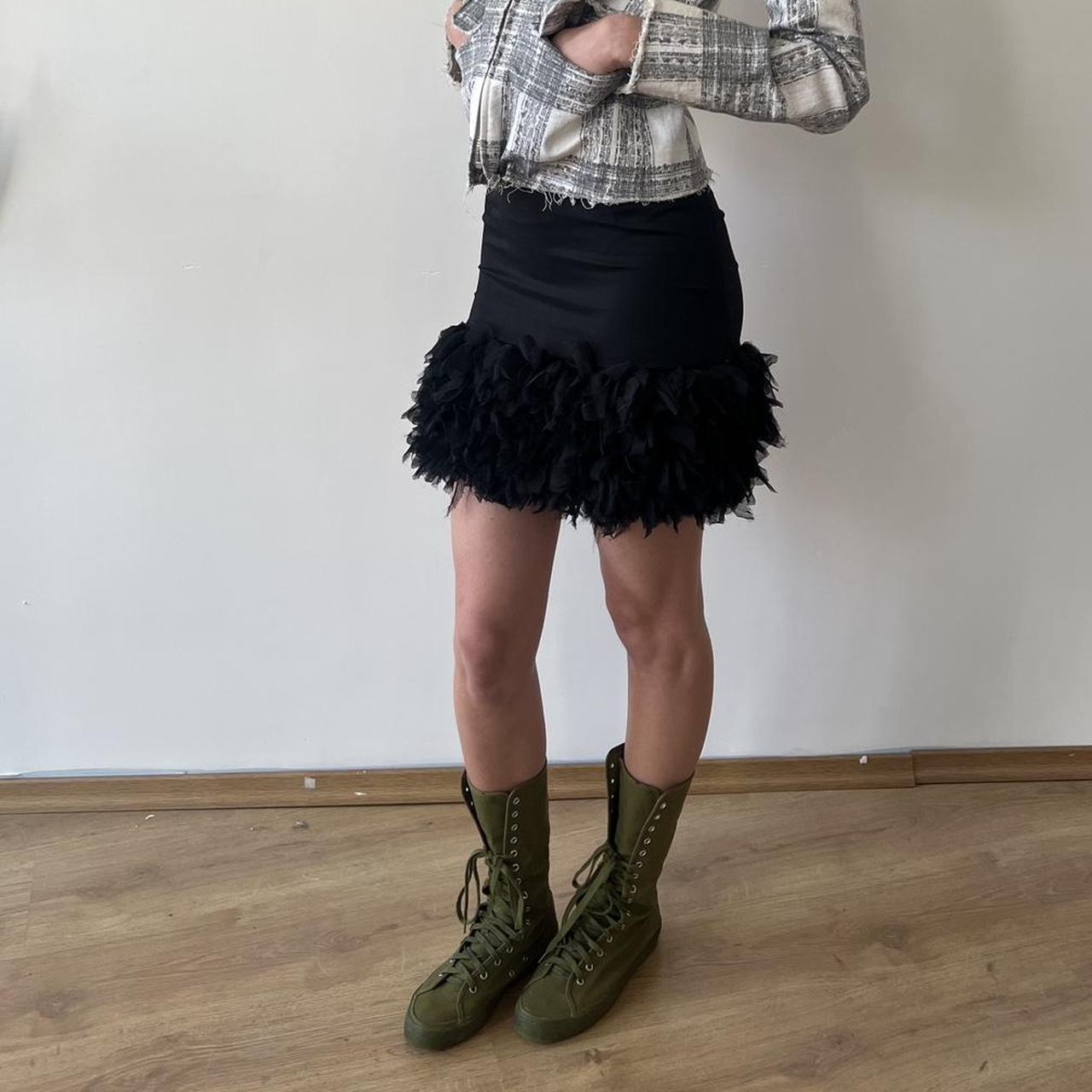 ENCHANTMENT...? Black two layer chiffon frill ruffled skirt